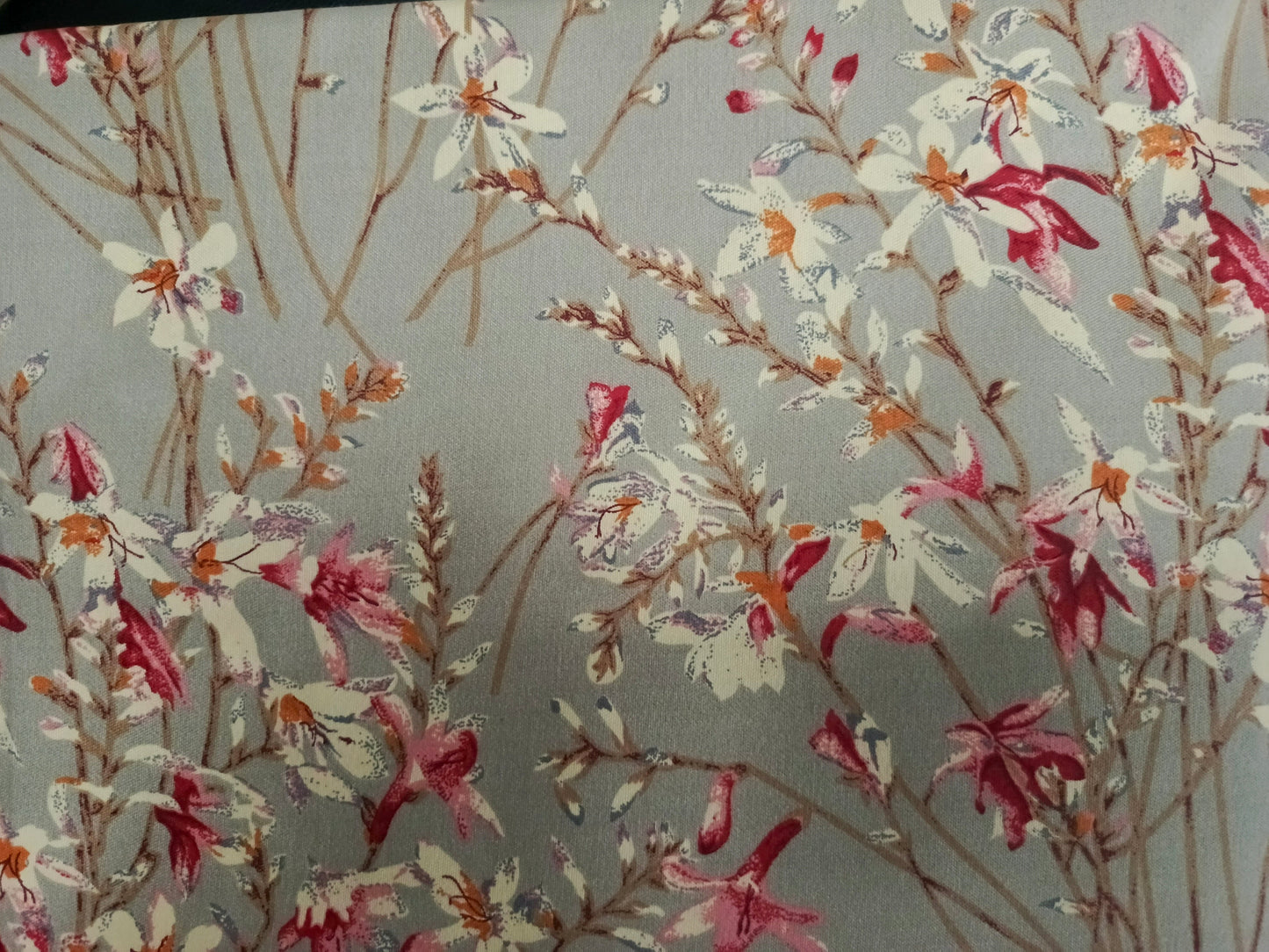 Rooma Crystal Cotton King Size Bed Sheet – Beige Floral Print (Design #8845)